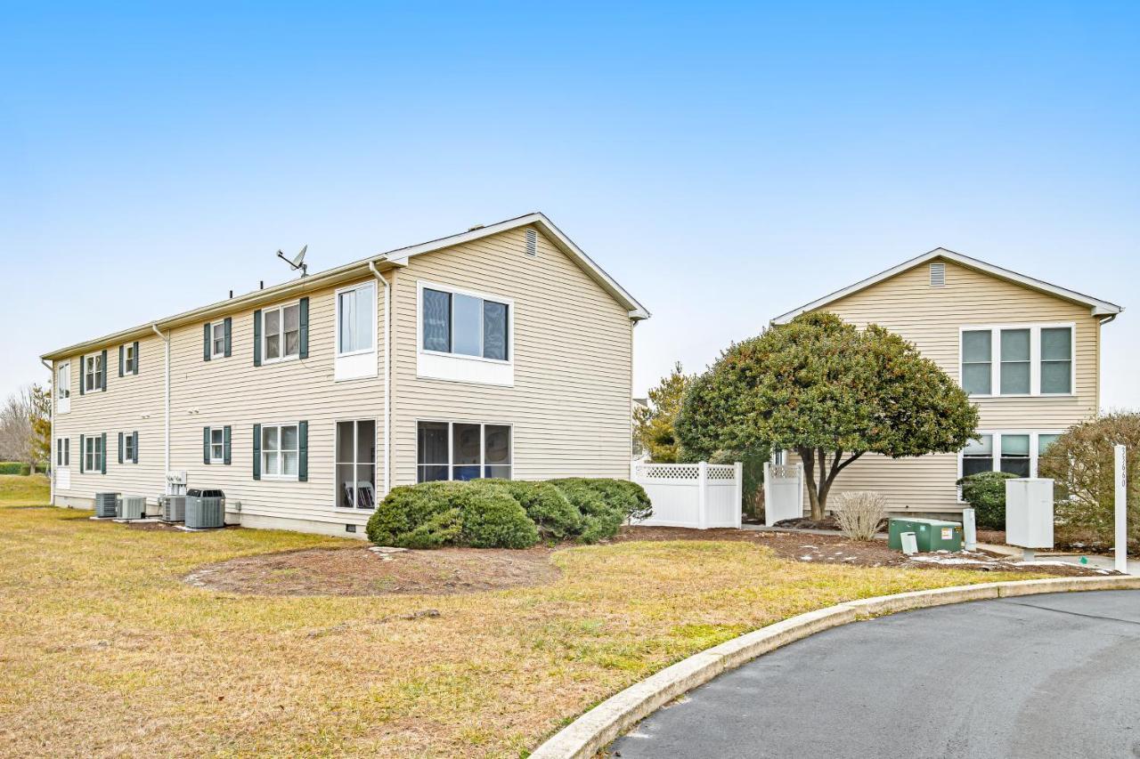 Bethany Meadows - 4E Briar N Frankford Exterior photo